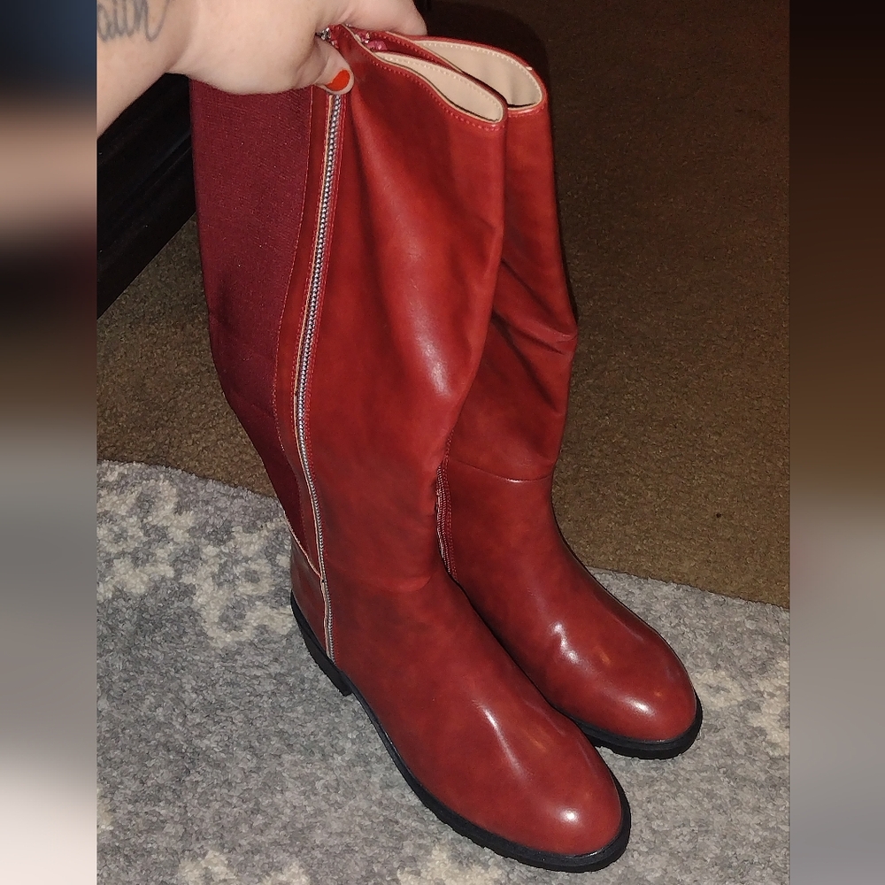 Women's Wide-Width Red Boots